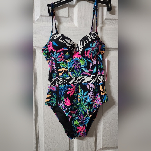 Lilly Pulitzer Other - Lilly Pulitzer bathing suit size 4